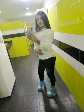 La hermosa G