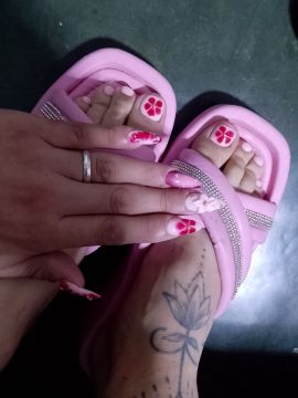 La hermosa G