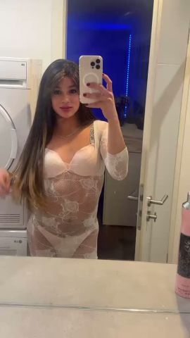 Vanessa Top