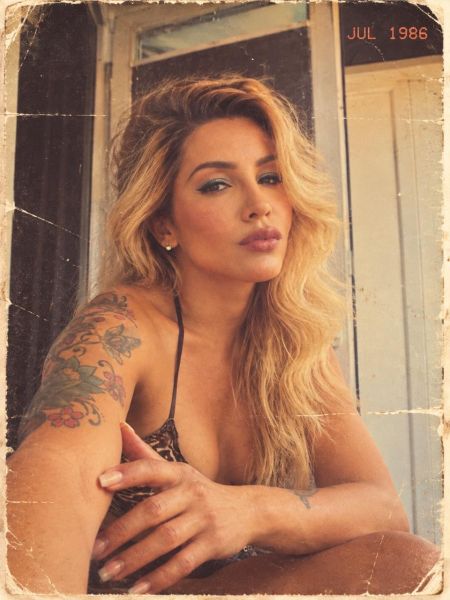 Hola, soy Ts Kolumbien una mujer latina muy elegante, educada y divertida. 

Hallo ich bin Thaliana ts Kolumbien aktive passive komplett offen auf jeden wünsche dass du im deine perverse kopf hast 😍❤️ melde dich einfach und genieße eine neue Erfahrung mit eine  hübsche latina 😘😍❤️ bitte schon 

Estas son mis formas preferidas de despejar mi mente mientras ejercito mi cuerpo. 
 
En cuanto a la gastronomía me encanta probar diferentes comidas en sitios distintos y explorar todo tipo de sabores diferentes. 

Me encantaría ir a cenar a un lugar donde la experiencia sea un auténtico espectáculo. 

Si te identificas con mi estilo y quieres disfrutar de tu tiempo conmigo para hablar sobre cosas que tenemos en común no dudes en contactarme, estoy segura de que conmigo disfrutarás de momentos increíbles.
