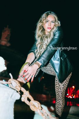 Jenny Bravo