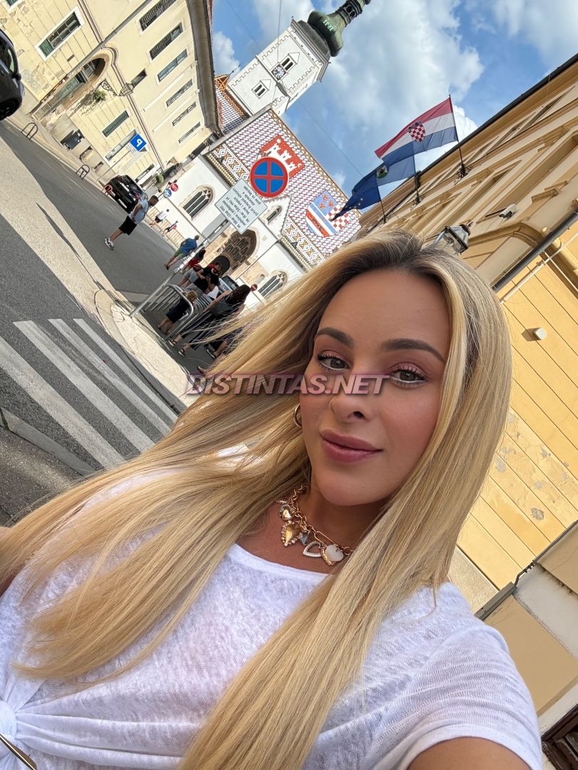 Mirela kitty 