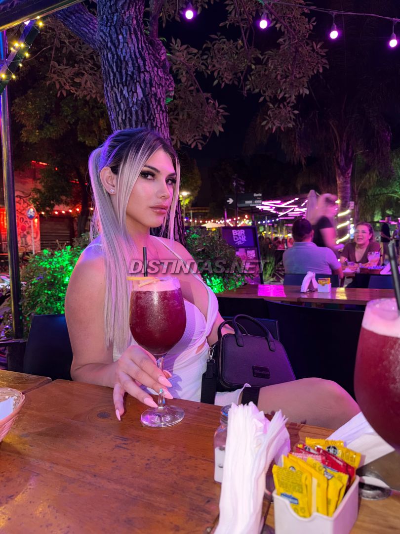 Nicole J
