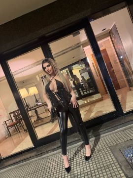 Nicole J