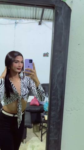 Vivi Leal