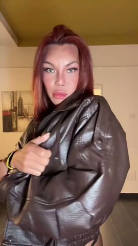 Mandy Ladyboy
