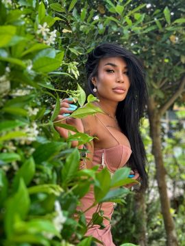 Mandy Ladyboy