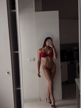 Roxi Co