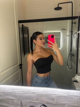 Roxi Co