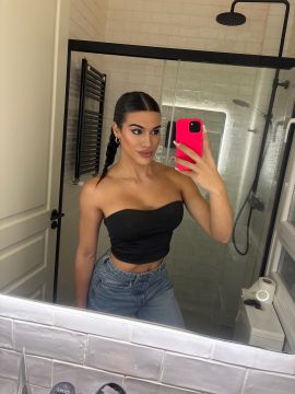 Roxi Co