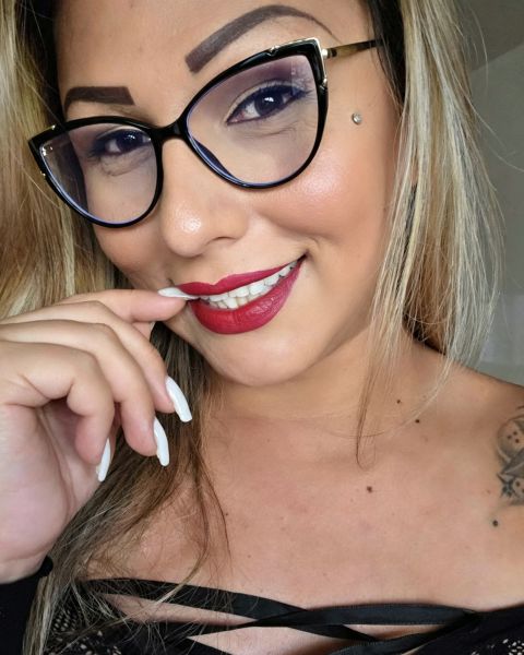 CHICA TRANS  ACTIVA - PASIVA DESCOMPLICADA Y MUY COMPLACIENTE,  AMANTE DEL BUEN SEXO  ORAL , LOS BESOS Y LAS CARICIAS . ESTOY DISPUESTA A CUMPLIR TUS MAS ÍNTIMOS DESEOS , EXPERTA EN NOVATOS. 
 ATENCION 24 HORAS   EN  APARTAMENTO PRIVADO SIN PORTERÍA ENTRADA INDEPENDIENTE.  YO MISMA TE ABRO LA PUERTA 
SI DISFRUTAS DE UN ENCUENTRO PASIONAL EN UN AMBIENTE TRANQUILO,  DISCRETO Y SEGURO LLAMAME . 