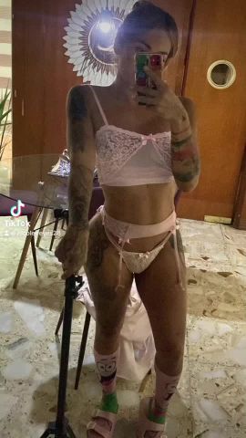 Nicole La Mexicana
