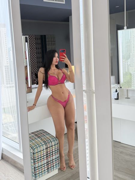 💖 ¡¡¡Hola amores!!! 

Soy Salome Quintana, una mujer trans femenina, educada y con un encanto natural que te atrapará desde el primer instante 😘✨

Soy real, no una ilusión. 

Compruébalo tú mismo y déjate llevar por una experiencia auténtica 💋📸

Con clase, elegancia y un toque de pasión, soy la compañía perfecta para quien sabe lo que busca 🌹💫

Dulce, cariñosa, cercana y siempre atenta a cada detalle.

Soy la acompañante de lujo que necesitas 🔥👠

Si eres un caballero con gusto por lo distinguido, que valora la discreción y el glamour, estás en el lugar correcto 💎🍷

Atrévete a conocerme.

En mí encontrarás todo lo que un hombre desea y mucho más 😍💖

📲 Llámame y disfruta de una velada inolvidable.

Te espero con ilusión y muchas ganas de sorprenderte 🌟💌