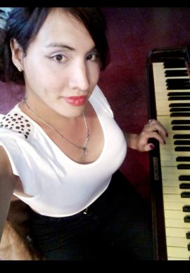 Morena Latina
