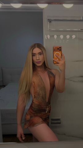 Nicolle Moon