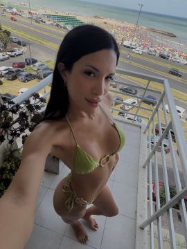 Nicole Vip