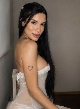 Nicole Vip
