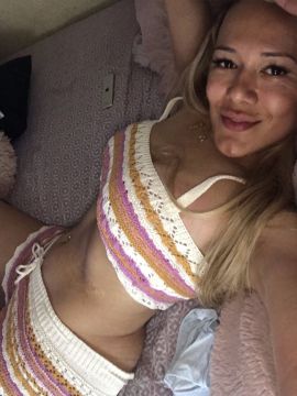 Angela Pol