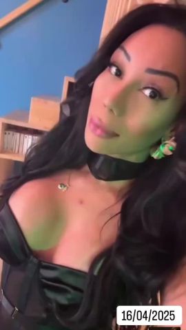 Rafaella Santos