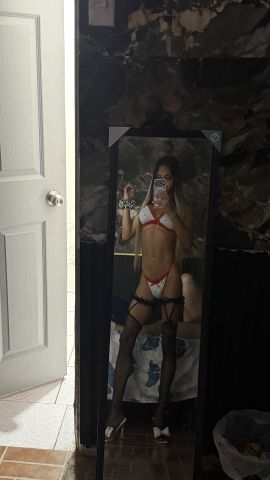 IVONNY ECUATORIANA
