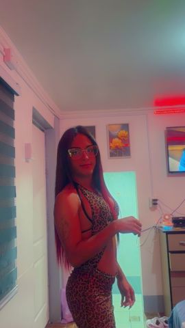 IVONNY ECUATORIANA