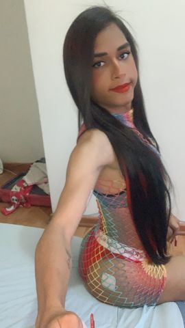 IVONNY ECUATORIANA