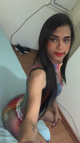 IVONNY ECUATORIANA