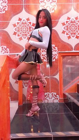 IVONNY ECUATORIANA