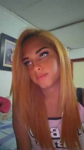 IVONNY ECUATORIANA