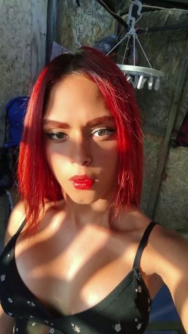 IVONNY ECUATORIANA