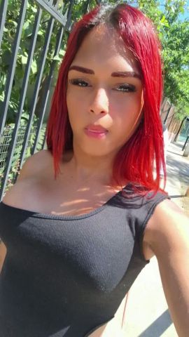 IVONNY ECUATORIANA