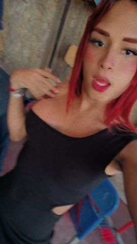 IVONNY ECUATORIANA