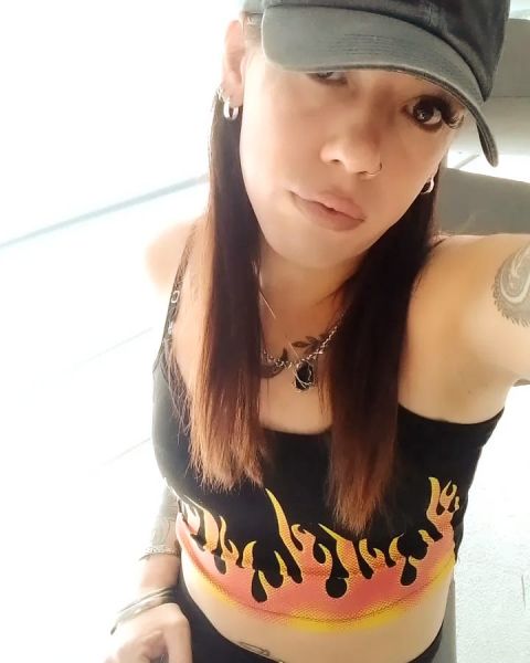 CHICA TRANS MUY MADURA Y CON EXPERIENCIA EN SEXO CON PERSONAS DE TODO TIPO . TE PASO A CONTAR QUE MI SERVICIO CUENTA CON UNA CALIDAD EXTREMA Y NO PARO HASTA DEJAR CONFORME AL CLIENTE CUENTA LA LEYENDA QUE SI HACES LAS COSAS BIEN ES MEJORAR CALIDAD ( PRECIOSA BUEN AROMA, HIGIÉNICA, Y SOBRE TODO BUENA PRESENCIA!!! TE ESPERO PARA PASAR UN AGRADABLE Y ÚNICO MOMENTO TU Y YO 💯✨🍓