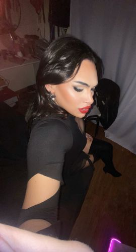 Tina F