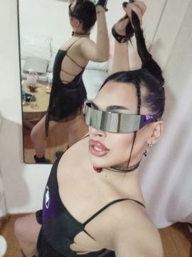 Tina F