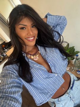 Acnaib Reine