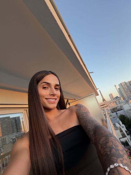 About Me 💋

Hi babe! Caroline here 🇧🇷

✅ Fluent English
📍 Available in Lyon 1th
✨ Brazilian, feminine & elegant
💋 Versatile
🏨 Hotel visits & trips available
📹 Video calls available
🟢 Available every day

I’m Caroline, a 23-year-old Brazilian trans woman, 1.81m tall. Feminine, confident and always impeccably presented. I love good energy, chemistry and a relaxed atmosphere where we can genuinely enjoy our time together.

I’m only in Lyon for a few days, so don’t leave it until the last minute. Please be polite and straightforward when contacting me.

❌ No discounts or last-minute negotiations ❌

LET’S ENJOY OUR TIME TOGETHER 💋

OnlyFans: @caroline_dpaz
Instagram: @caroline_dpaz
Twitter/X: @karoline_uk1