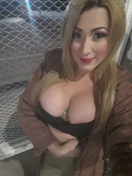  Devora fiestera