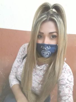  Devora fiestera