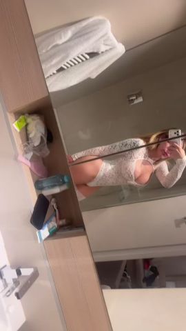 Luisa Blonde