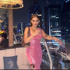 Courtesan Maxine