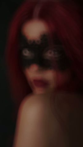 Lyli hot