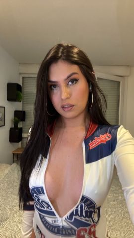 Miss Brenda 