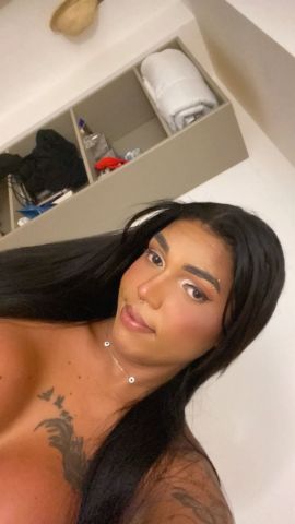 Emmanuelle Santos
