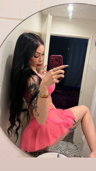 Soy Valentina; intensa tanto en carácter, como en la cama 🔥me manejo con respeto y seriedad ante todo, si quieres disfrutar de mi compañía 🫦💋

(SOLVENCIA$$) sin dinero no molestar (bloqueo leer comentarios) 🤏🏻📵
Ig:valentina.vazquezz_
Soy completa; activa y pasiva 🍯 

Fotos actuales y reales, de piel suave como seda, para que disfrutes de una de las Trans más jóven y femenina de la 🇦🇷 🤏🏻 (por ellos mis aranceles no son negociables)
( NO TENGO REDES NO UTILIZO INSTAGRAM NI FACEBOOK, el único lugar donde podrás contactarme es aquí o Only fans)
 Soy una hembra exótica 🐆

 👉🏻te espero impecable y exijo lo mismo en cuanto higiene y pulcritud💄

Mis servicios incluyen lencería y 👠 

 Salidas a hotel con seña previa 🏨 🍷
Efectivo y transferencia, no trabajo tarjetas!
Mientras mejor me trates, mejor es mi trato 🤑💸 
Cuento con material virtual 🍆🍑🥛