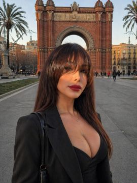 Sofia Dior