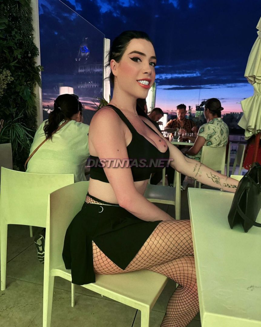 Jacqueline Oliveira XXL