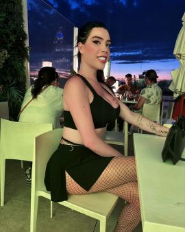 Jacqueline Oliveira XXL