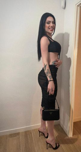 Jacqueline Oliveira XXL
