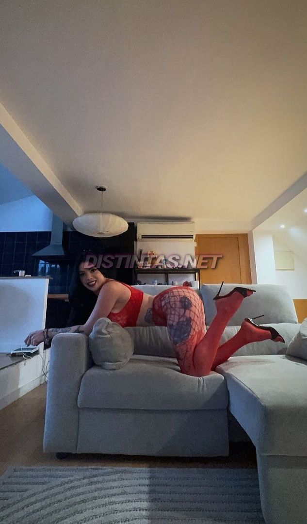 Jacqueline Oliveira XXL